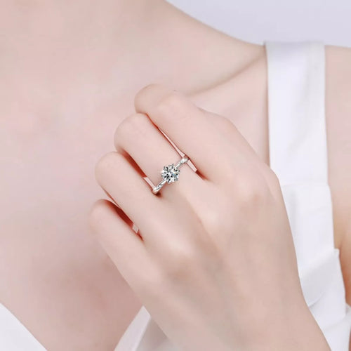 1 Carat Moissanite 925 Sterling Silver Ring by Trendsi