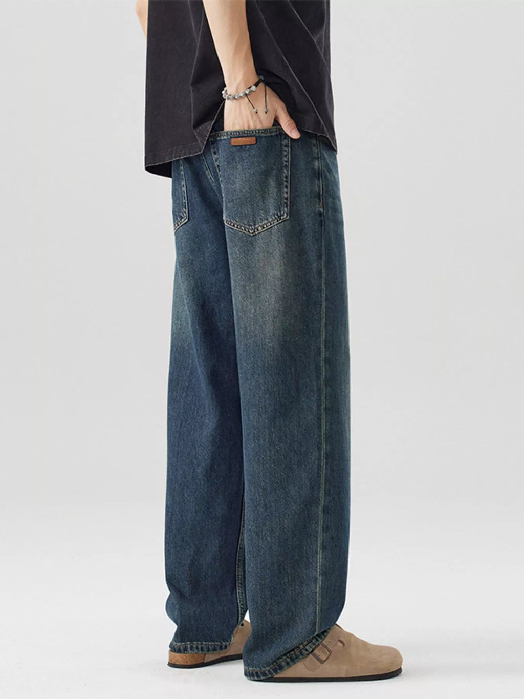 Men's Vintage Wash Wide Leg Jeans by Trendsi