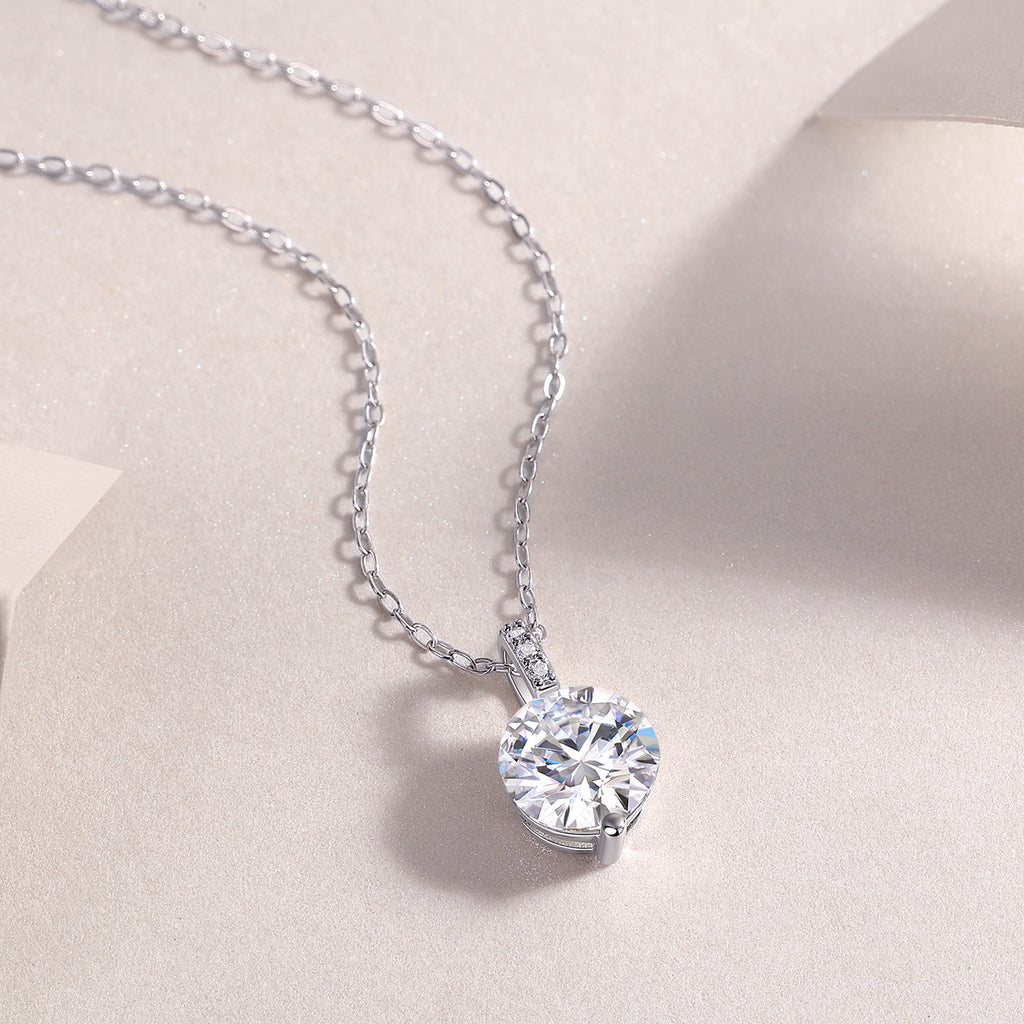 A Lifetime Of Brilliance - A Fashionable And Luxurious Diamond Jewelry Pendant Set With 2-carat Moissanite S925 Sterling Silver And Platinum Plating