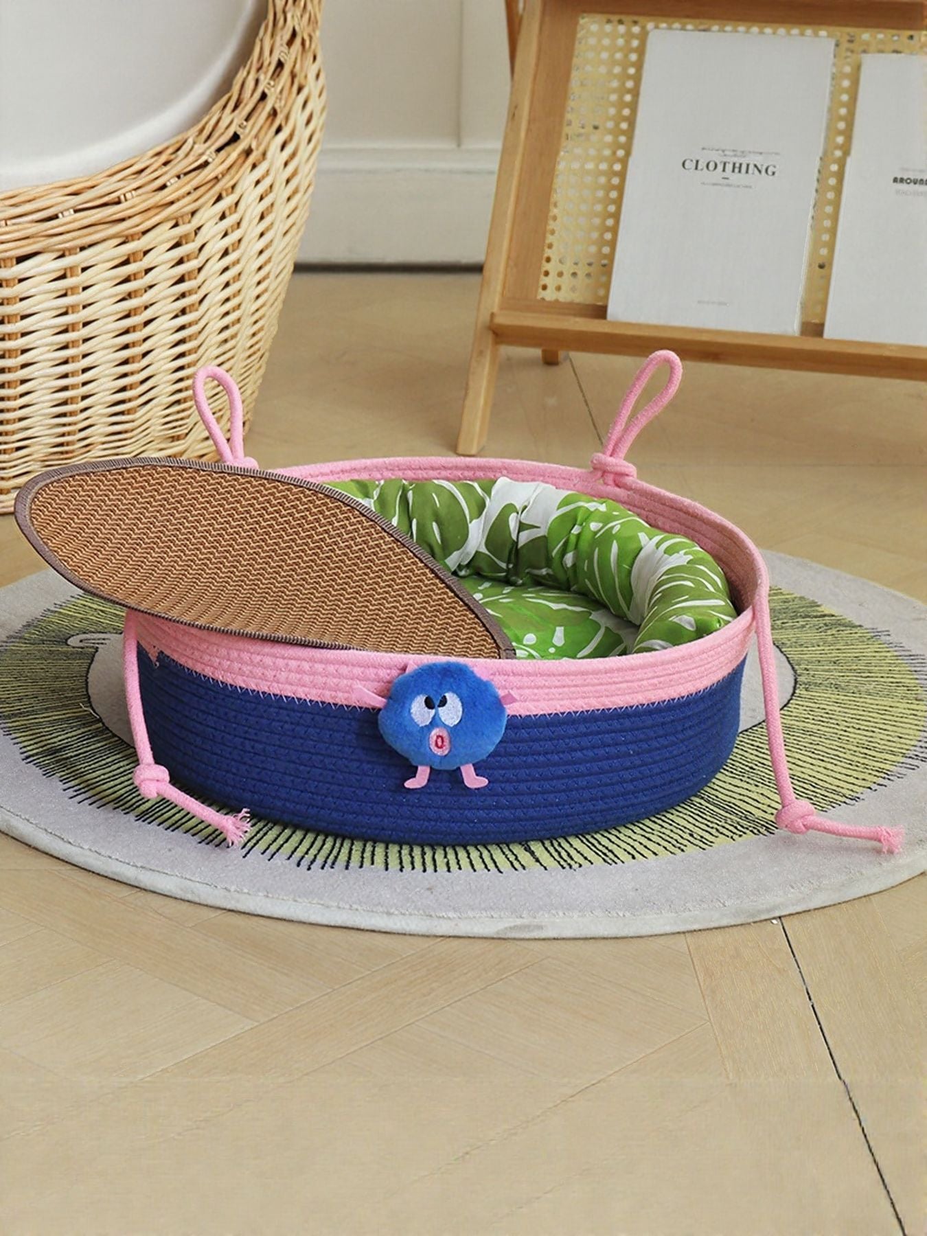 Two-Tone Woven Pet Nest by Trendsi