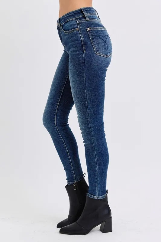 Judy Blue Full Size Run Mid-Rise Waist Skinny Jeans with Thermal Lining by Trendsi