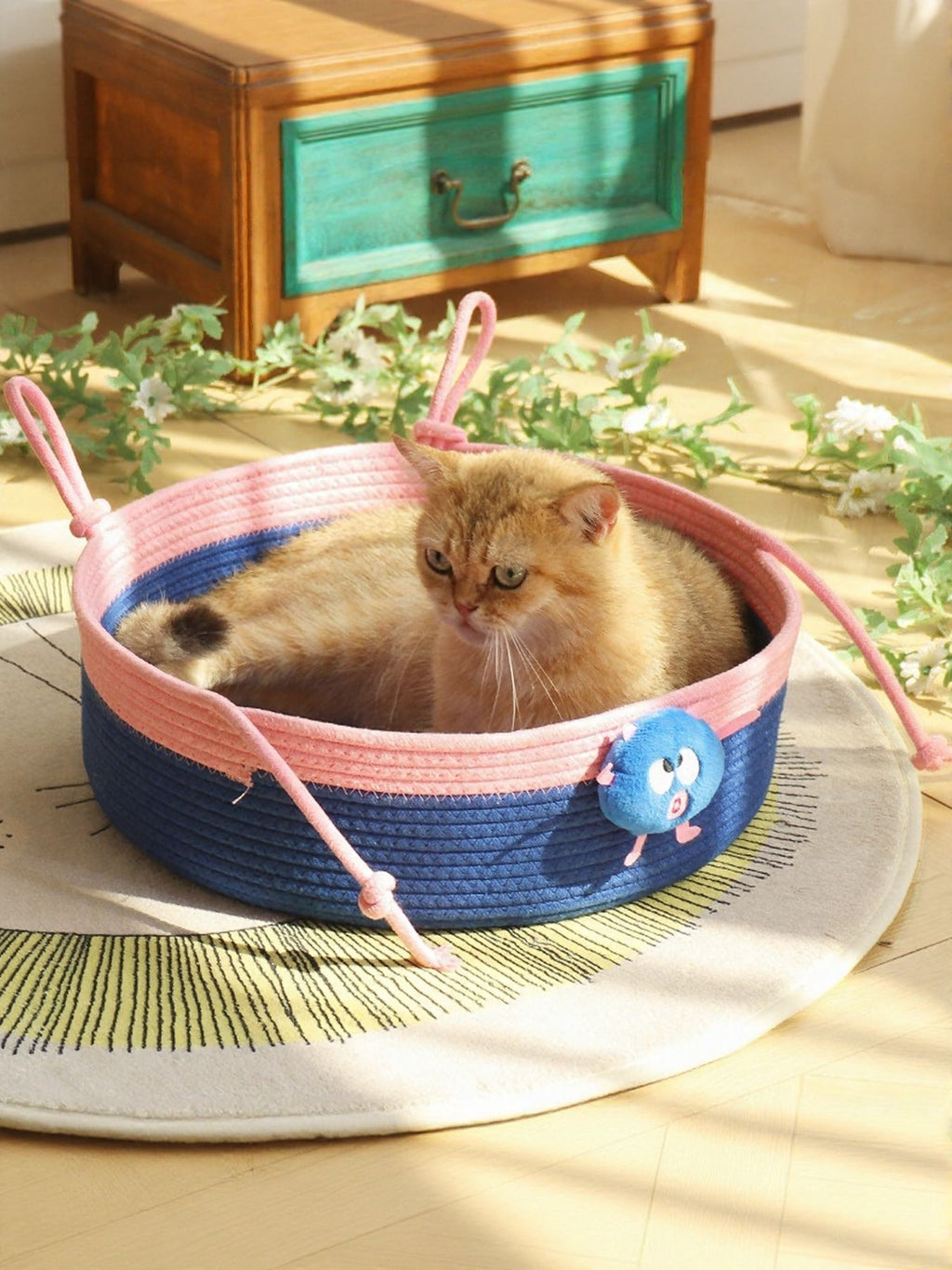 Two-Tone Woven Pet Nest by Trendsi